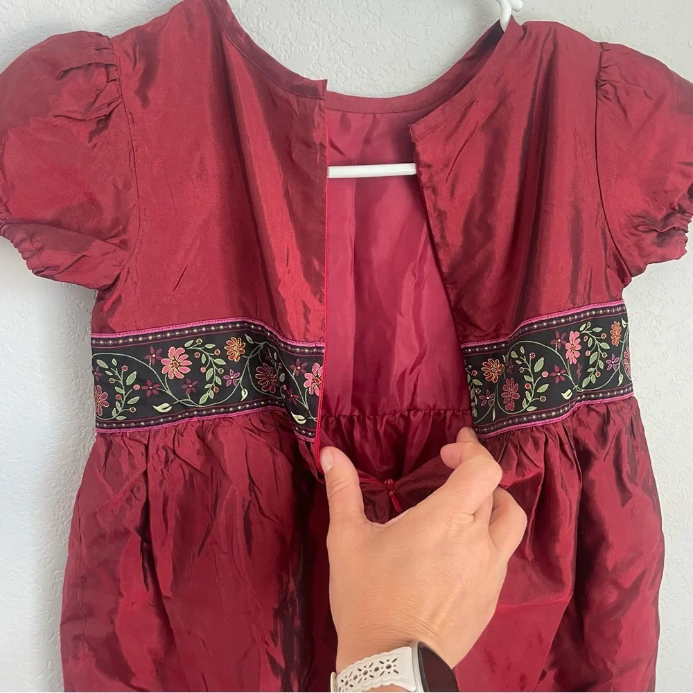 Hanna Andersson Girls Red Holiday Dress Puff Sleeve Embroidered Waist Size 6